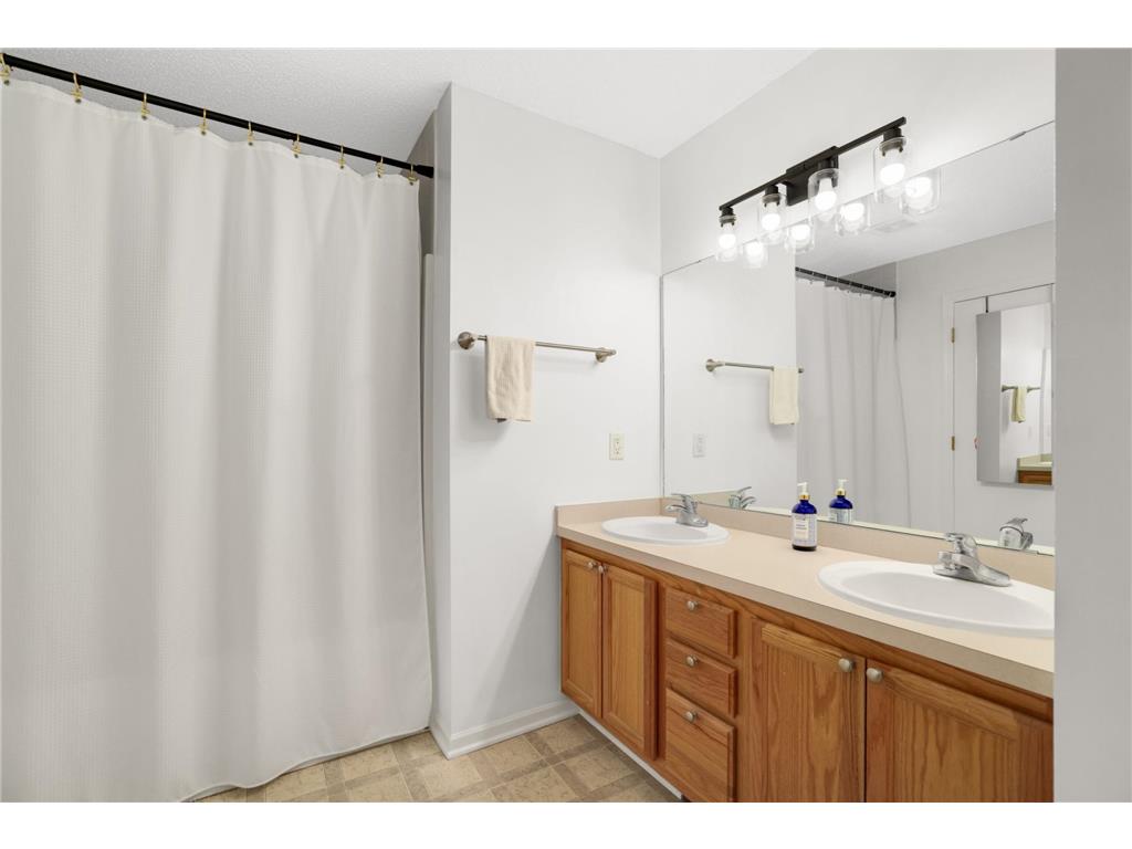 125 Stallion Lane Lino Lakes MN 55014 7066857 image20