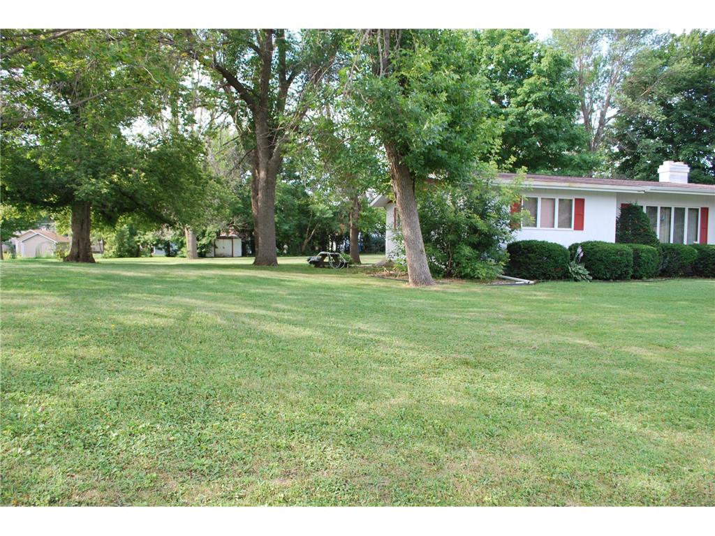 125 W Christina Street, Fairmont, MN, 56031 MLS 6410845 Edina Realty