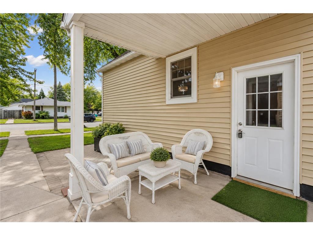 125 W Church Street Belle Plaine MN 56011 7084162 image17