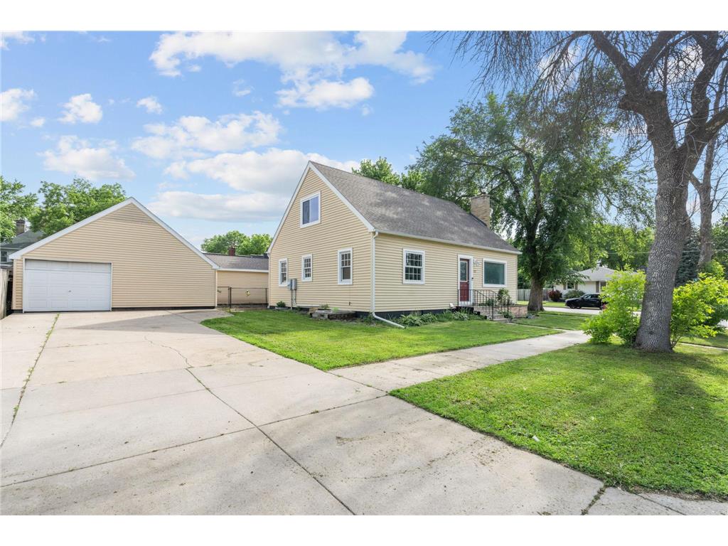 125 W Church Street Belle Plaine MN 56011 7084162 image19