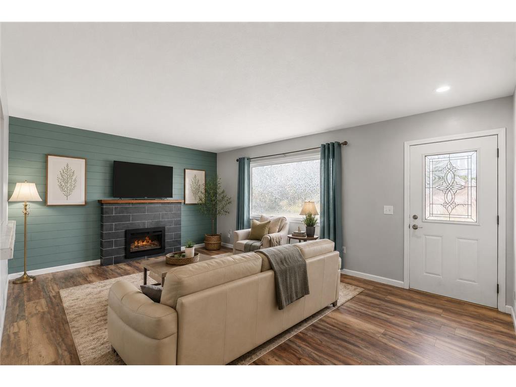 125 W Church Street Belle Plaine MN 56011 7084162 image2