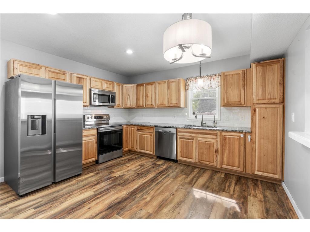 125 W Church Street Belle Plaine MN 56011 7084162 image3