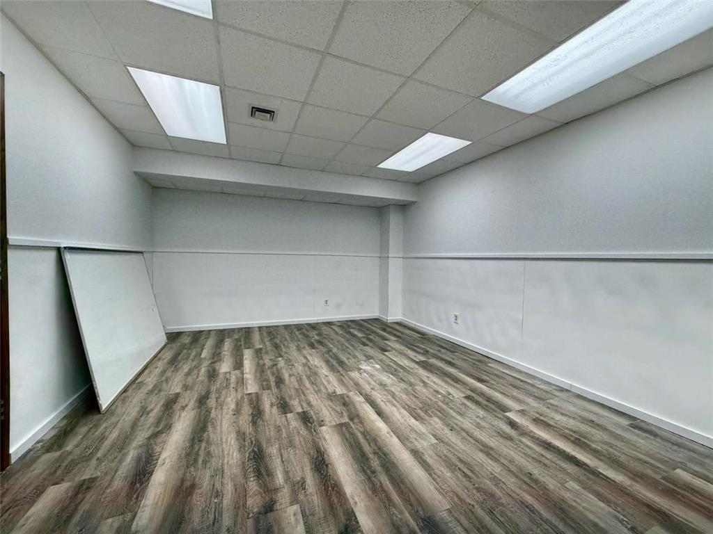 125 W Lincoln Avenue #Suite 20 Fergus Falls MN 56537 7020503 image12