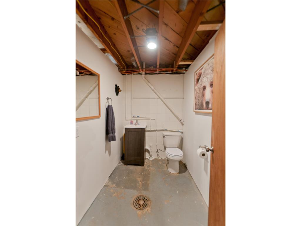 125 W Monroe Avenue Barron WI 54812 7085352 image26