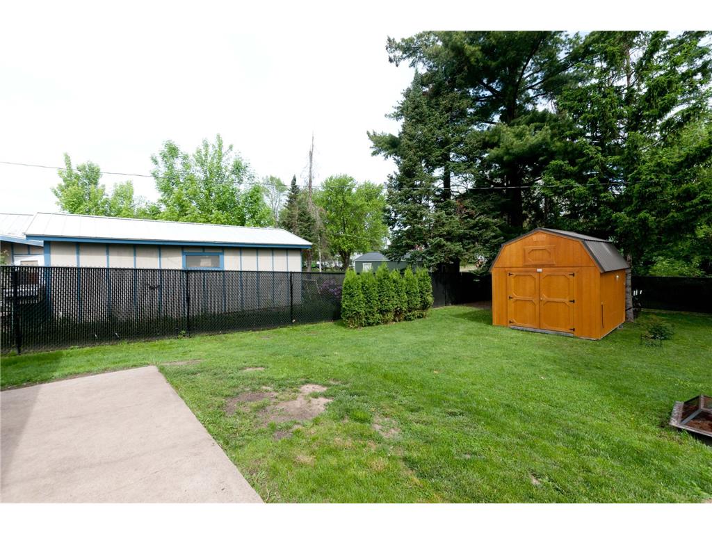 125 W Monroe Avenue Barron WI 54812 7085352 image8