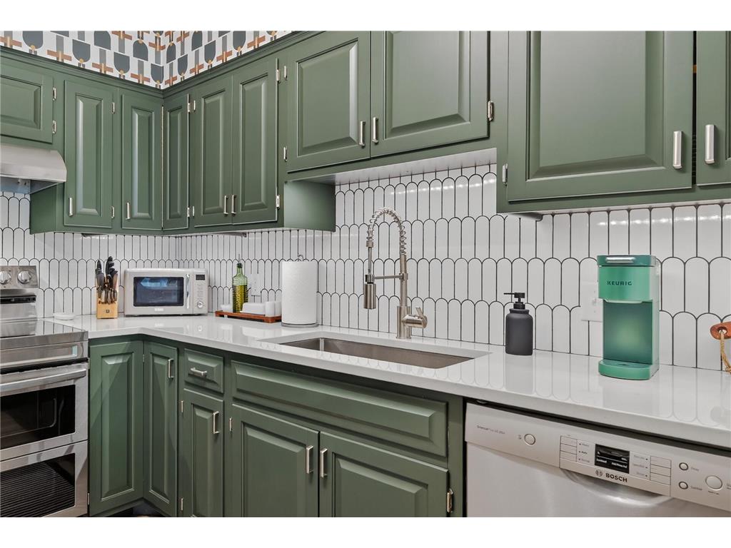 125 Wildwood Bay Drive Mahtomedi MN 55115 7050760 image20