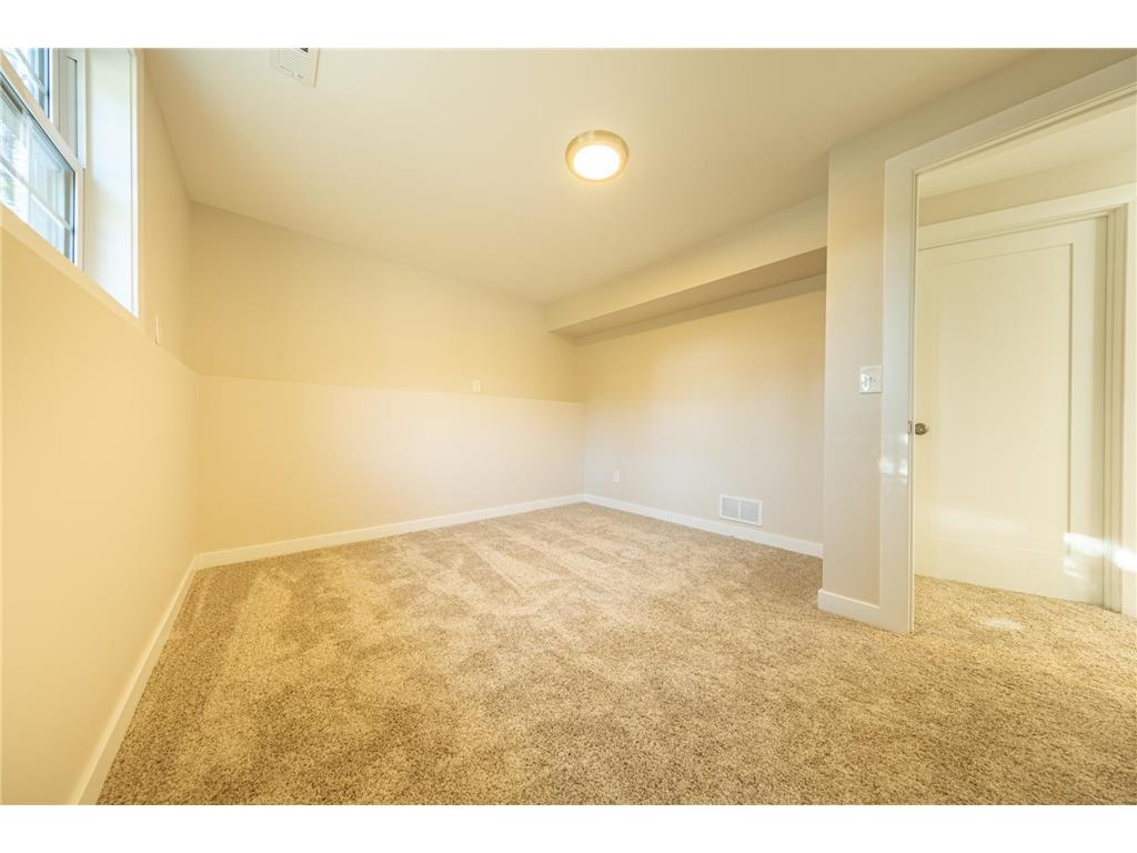 1250 13th Street NW New Brighton MN 55112 - Long Lake 7016034 image31