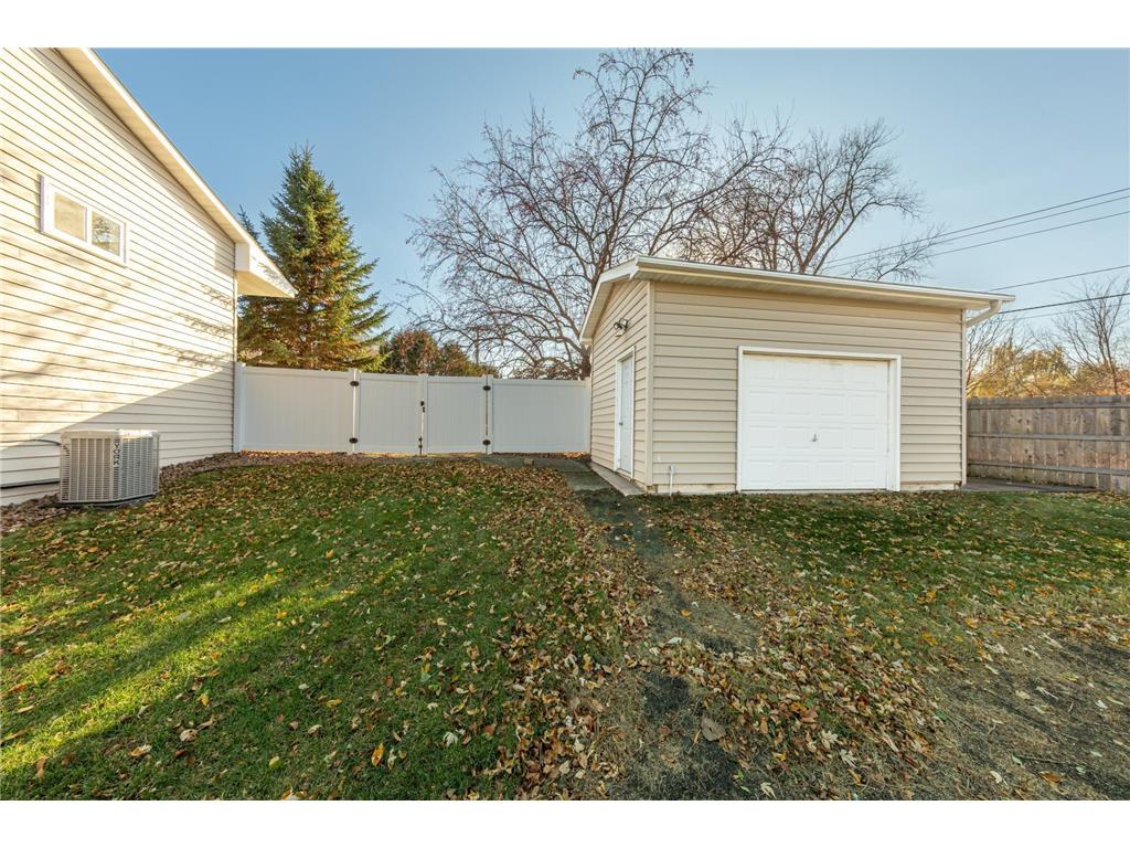 1250 13th Street NW New Brighton MN 55112 - Long Lake 7016034 image44