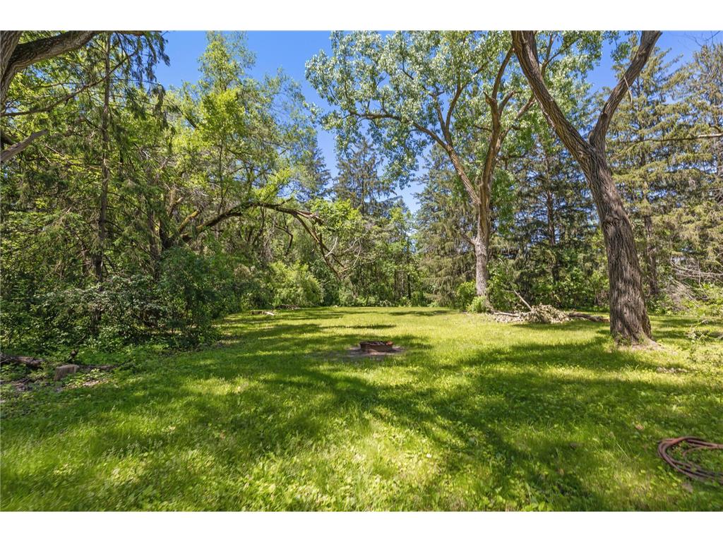 1250 Cliff Road, Eagan, MN, 55123 MLS 6550590 Edina Realty