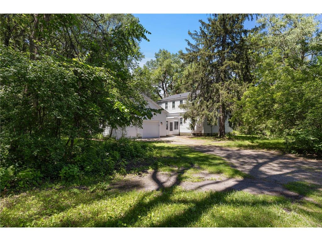 1250 Cliff Road, Eagan, MN, 55123 MLS 6550590 Edina Realty