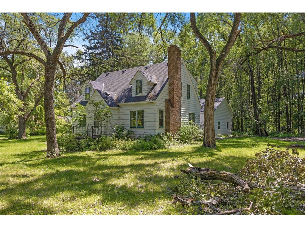 1250 Cliff Road, Eagan, MN, 55123 MLS 6550590 Edina Realty