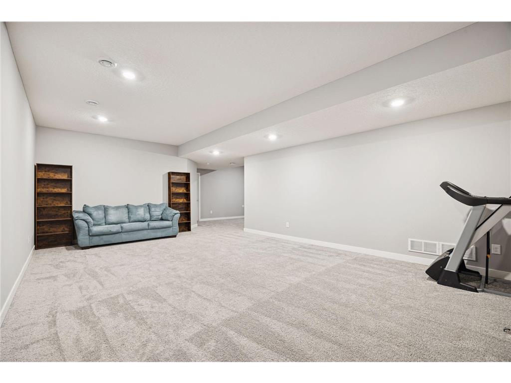 1250 Maple Lane Carver MN 55315 6782546 image43