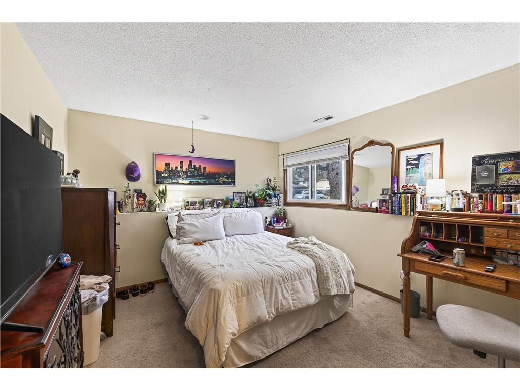 1250 Norton Avenue NE Fridley MN 55432 6816909 image17