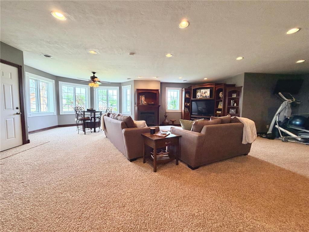 1250 S Crailsheim Road Worthington MN 56187 7069511 image33