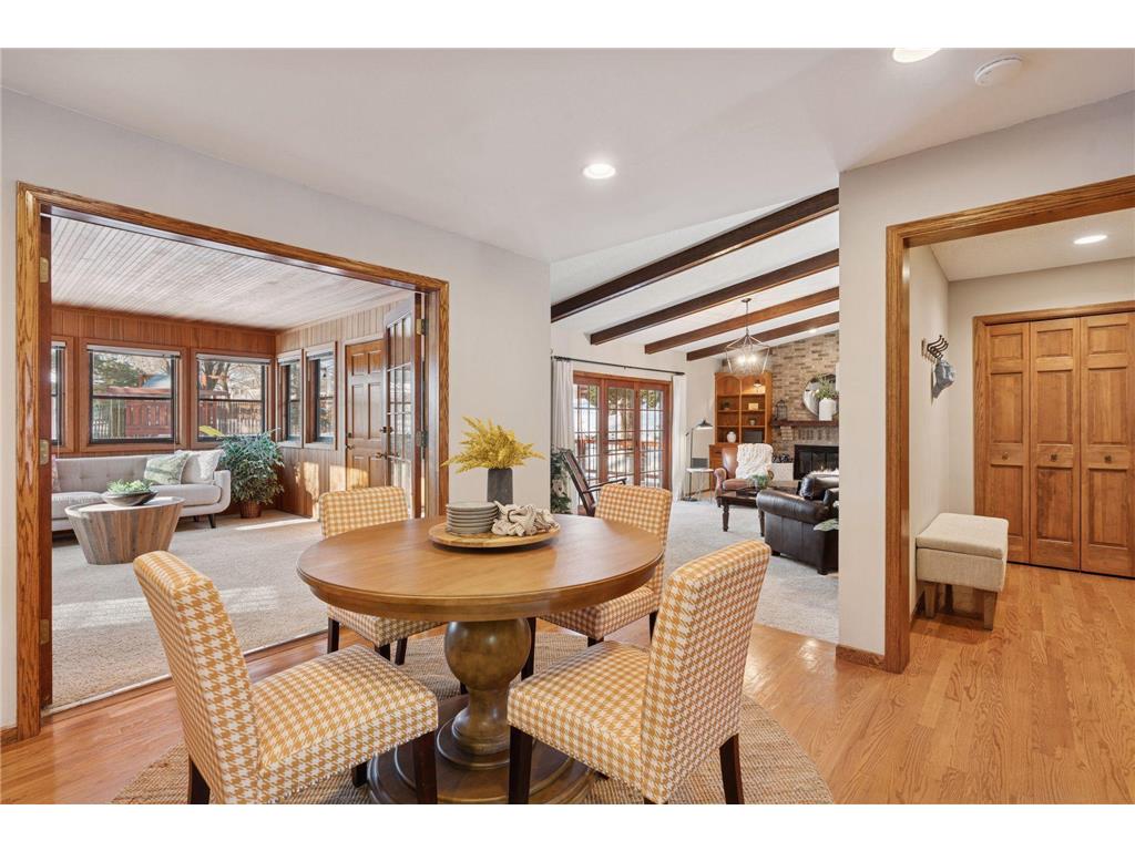 12500 Pinehurst Drive Burnsville MN 55337 7021577 image1
