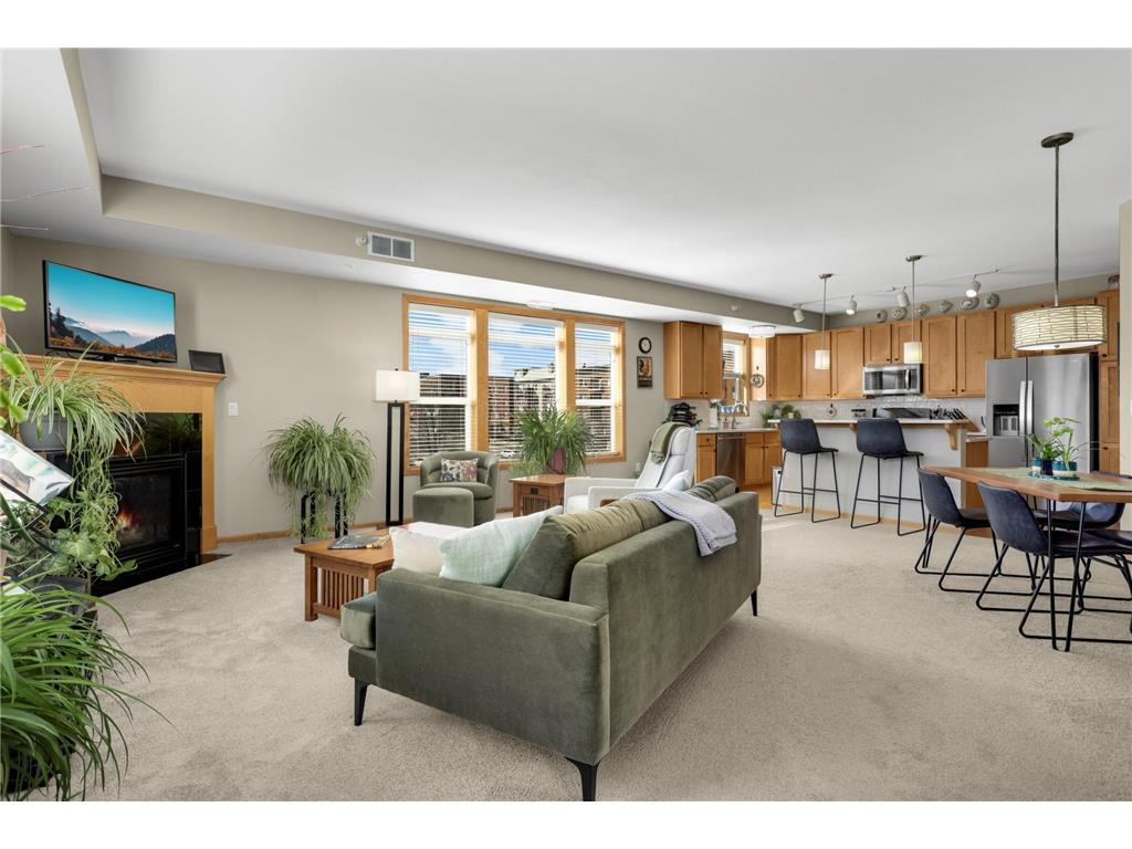 12501 Nicollet Avenue #401 Burnsville MN 55337 7032018 image1