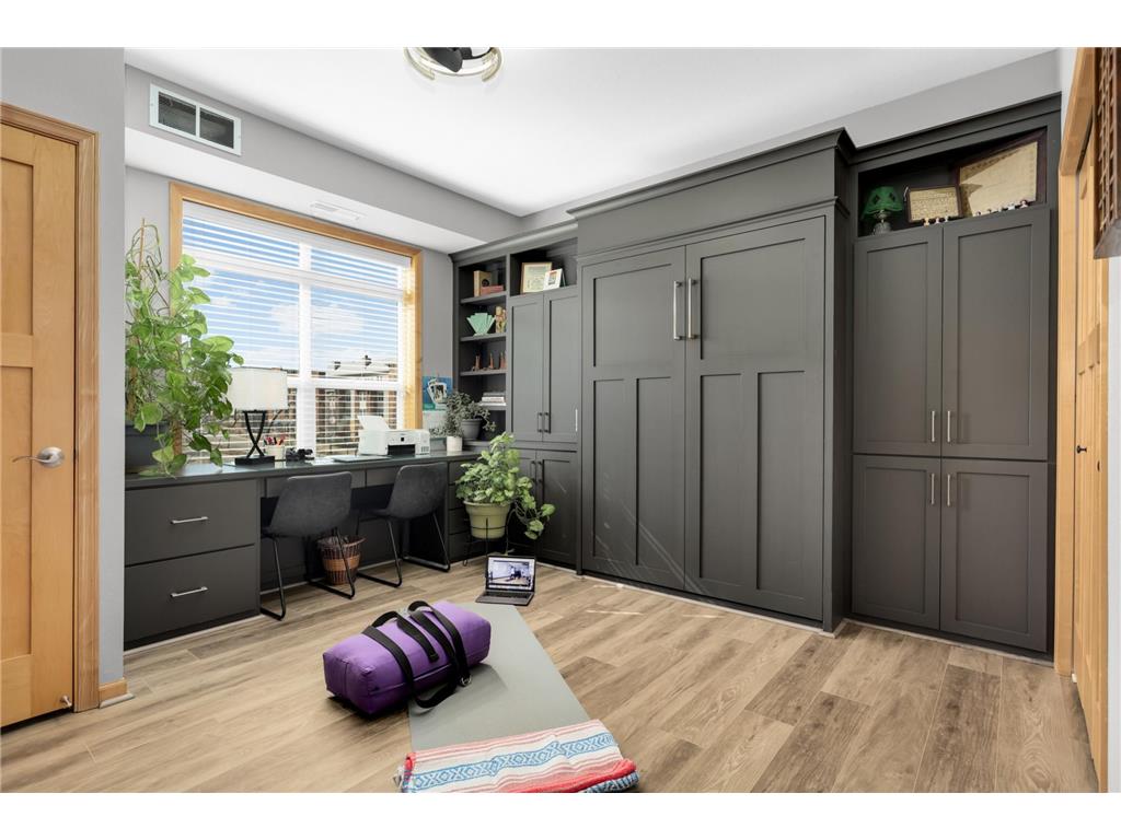 12501 Nicollet Avenue #401 Burnsville MN 55337 7032018 image22
