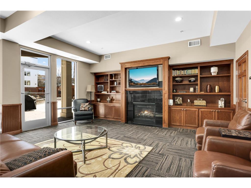 12501 Nicollet Avenue #401 Burnsville MN 55337 7032018 image33