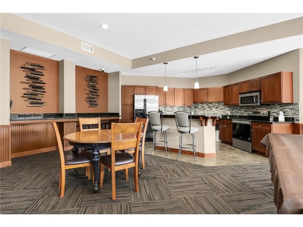 12501 Nicollet Avenue #401 Burnsville MN 55337 7032018 image34