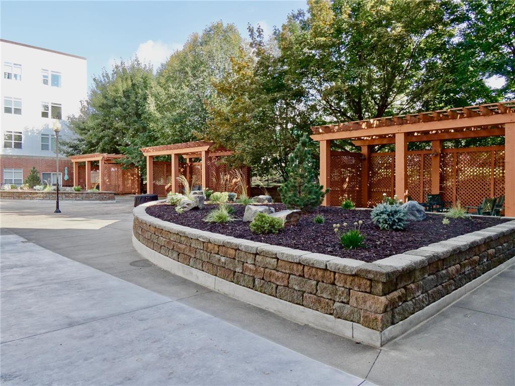 12501 Nicollet Avenue #401 Burnsville MN 55337 7032018 image39