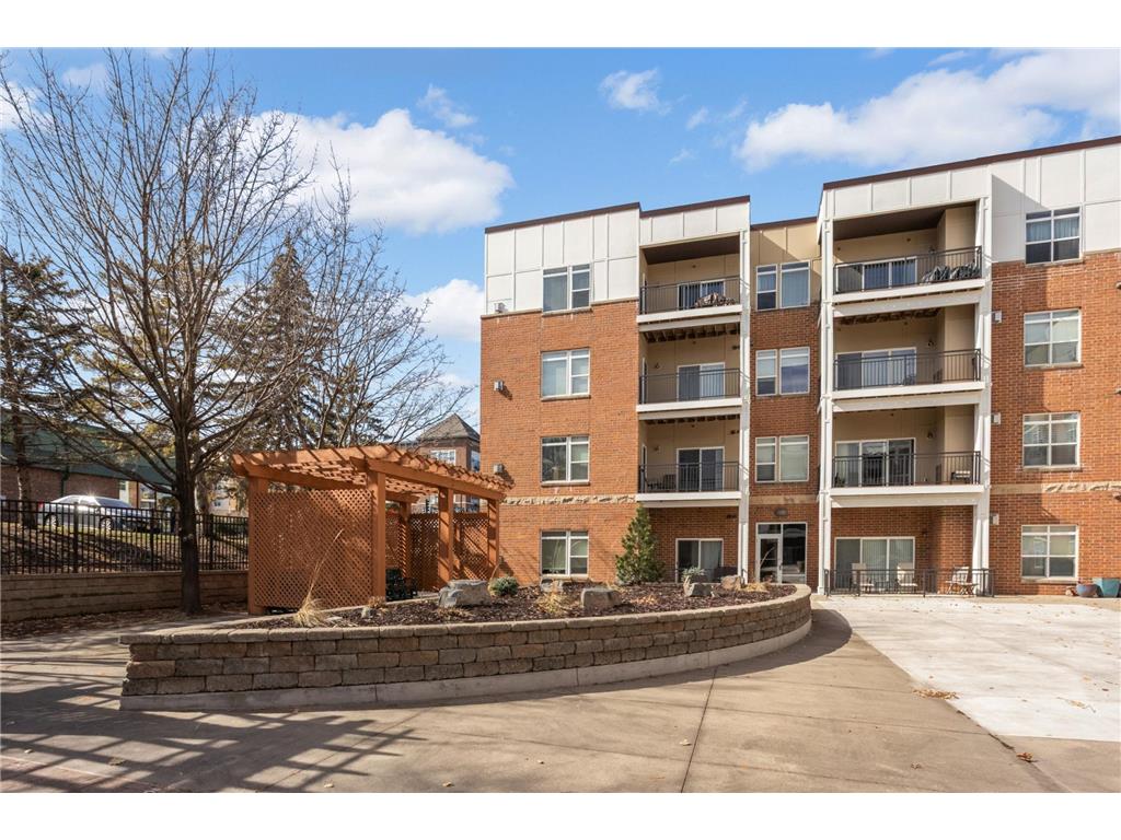 12501 Nicollet Avenue #401 Burnsville MN 55337 7032018 image41