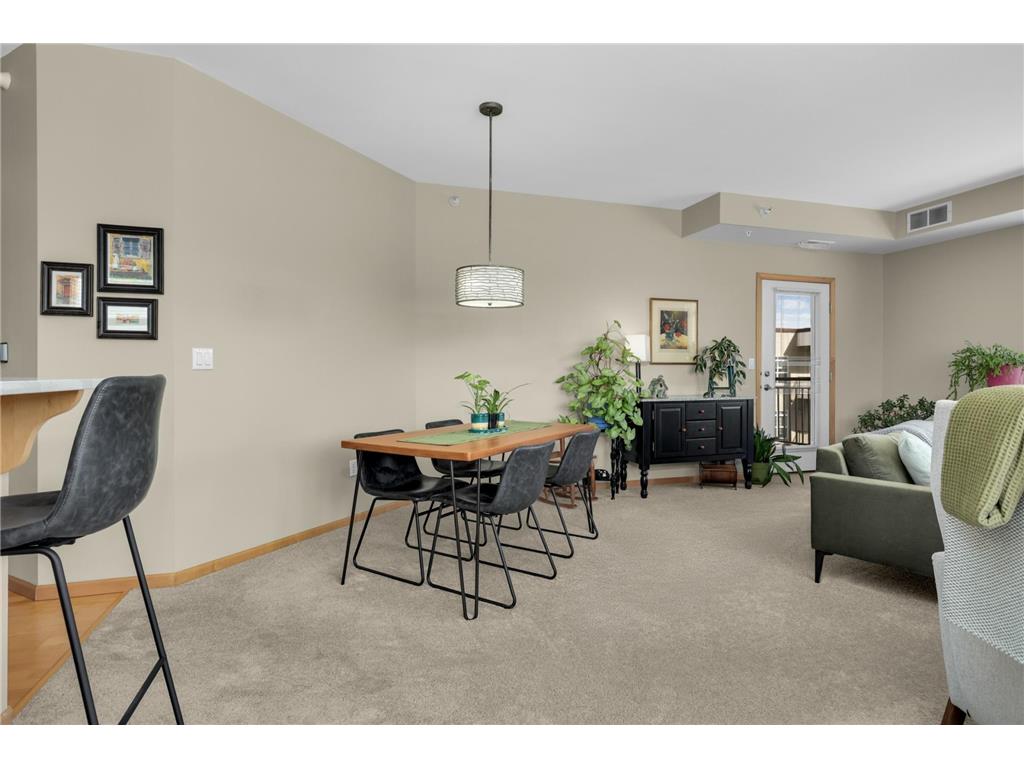 12501 Nicollet Avenue #401 Burnsville MN 55337 7032018 image9