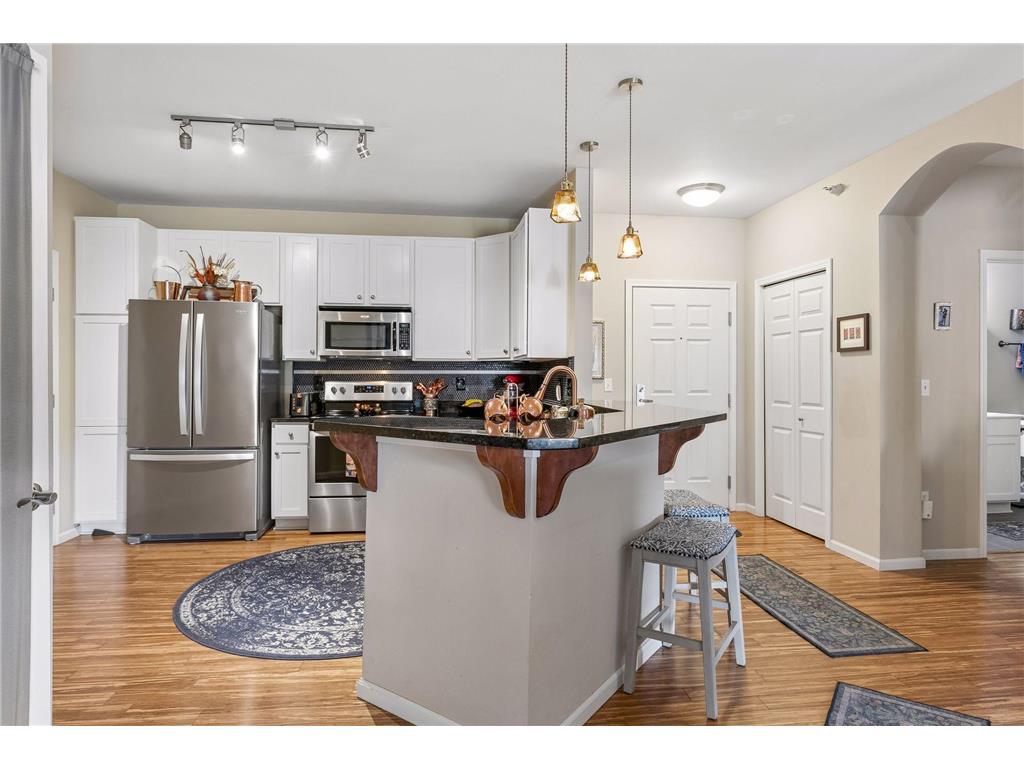 12501 Nicollet Avenue #409 Burnsville MN 55337 7081751 image6