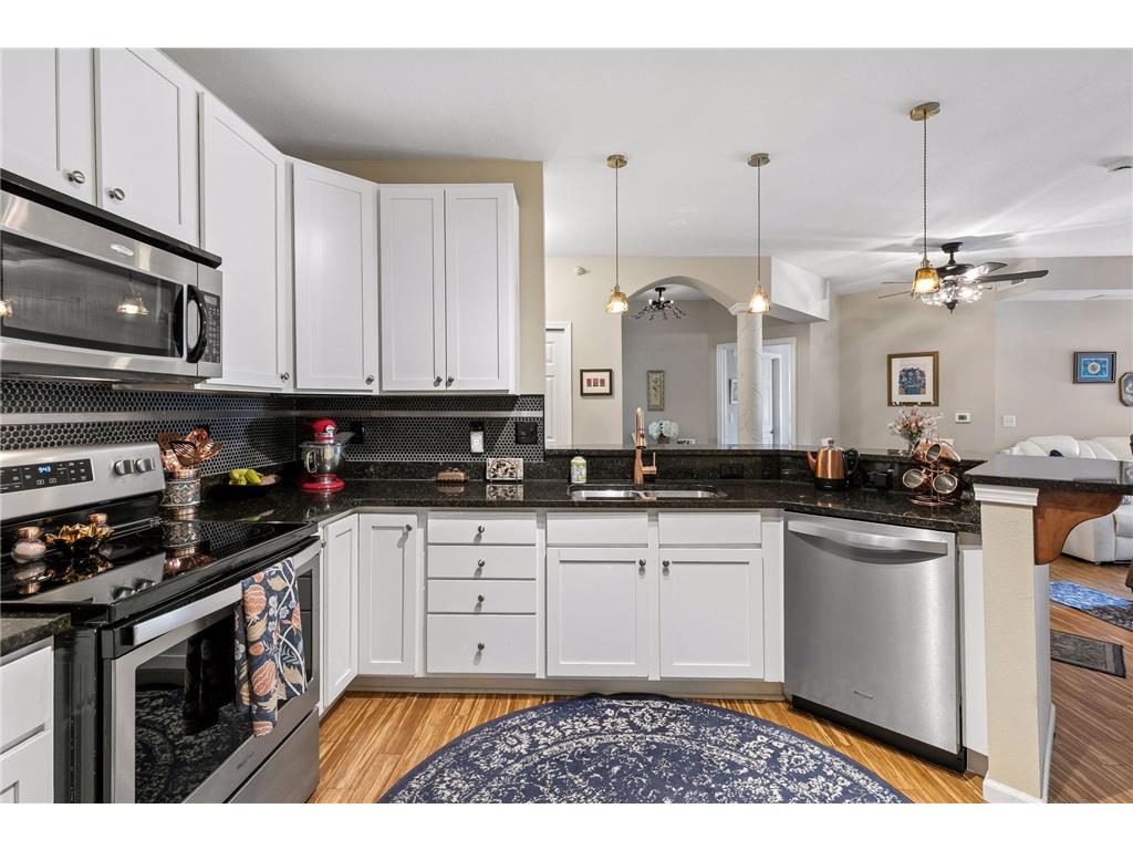 12501 Nicollet Avenue #409 Burnsville MN 55337 7081751 image9
