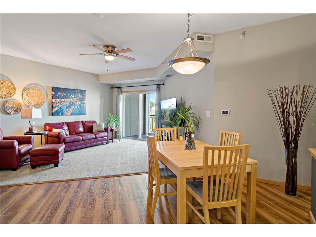 12501 Nicollet Avenue #417 Burnsville MN 55337 7044802 image12