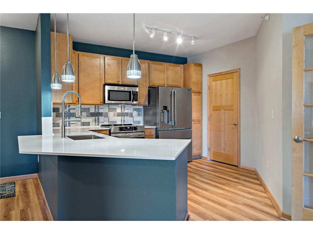 12501 Nicollet Avenue #417 Burnsville MN 55337 7044802 image6