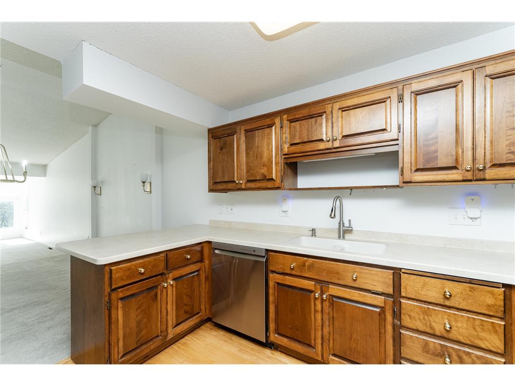 1251 19th Avenue NE Rochester MN 55906 6802033 image4