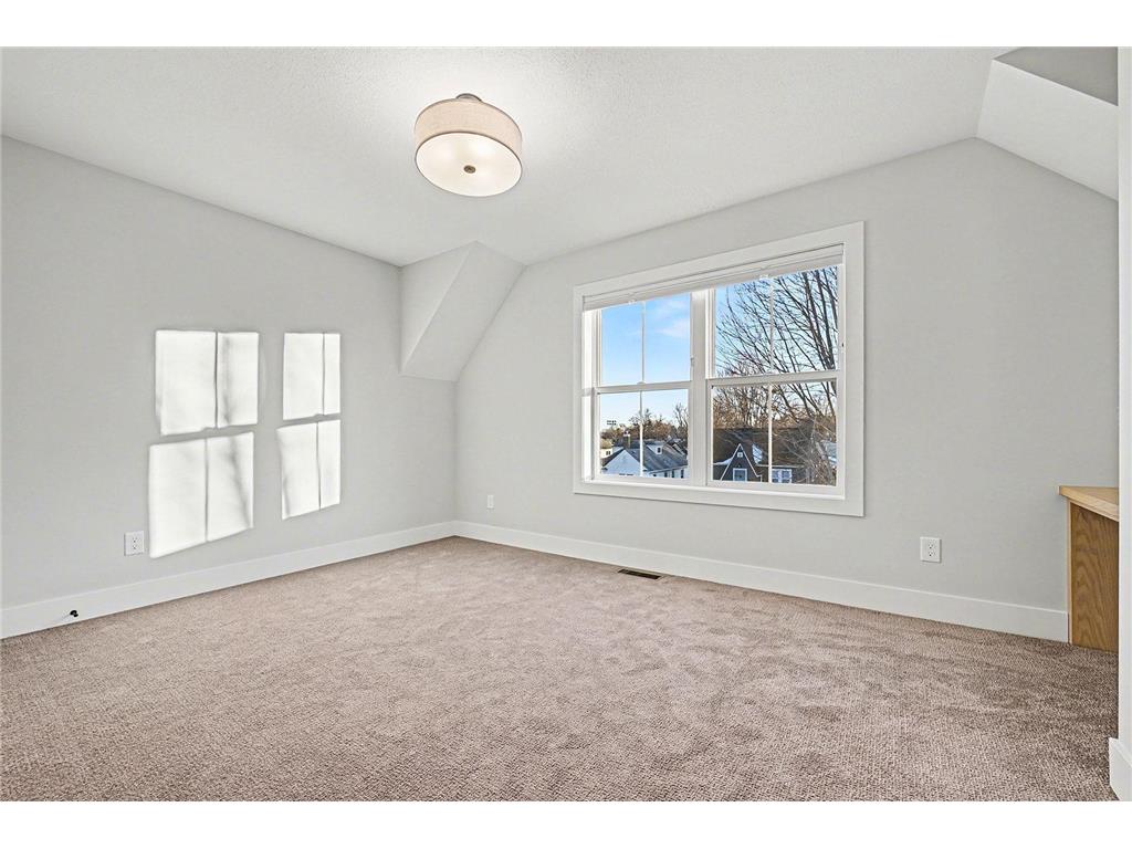 1251 Bayard Avenue Saint Paul MN 55116 7031168 image26