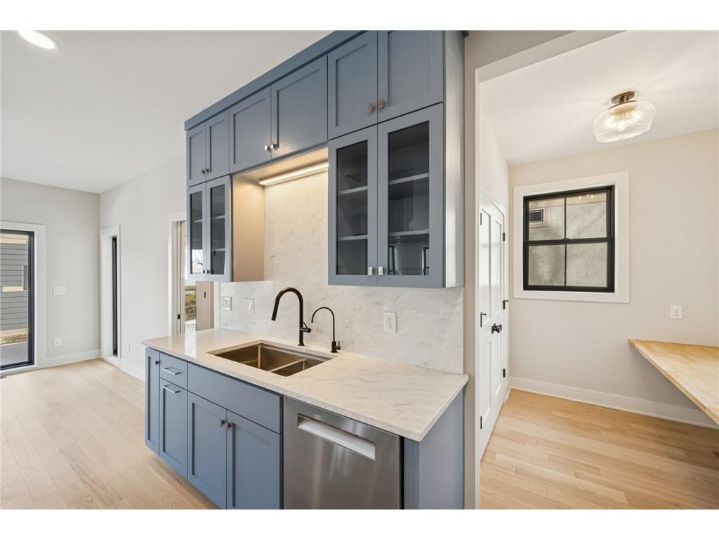 1251 Bayard Avenue Saint Paul MN 55116 7031168 image8