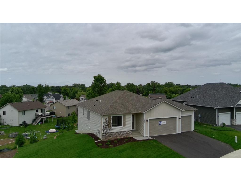 1251 Trail Way New Richmond WI 54017 7048280 image2