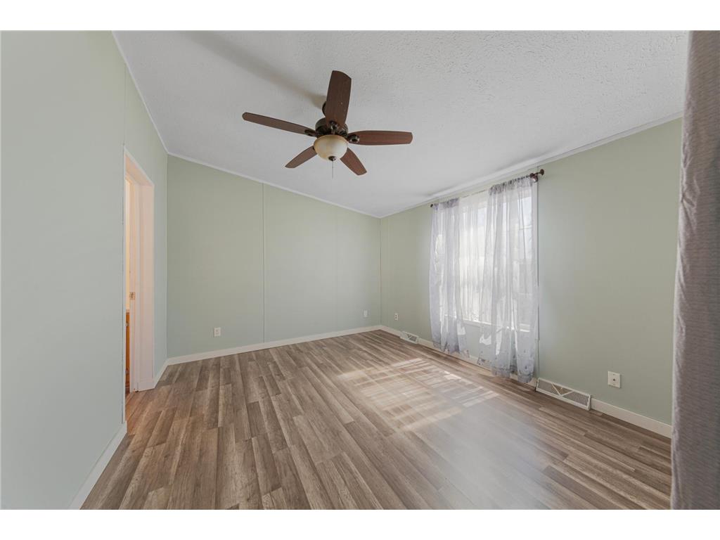 12516 Garland Avenue Apple Valley MN 55124 7047097 image18