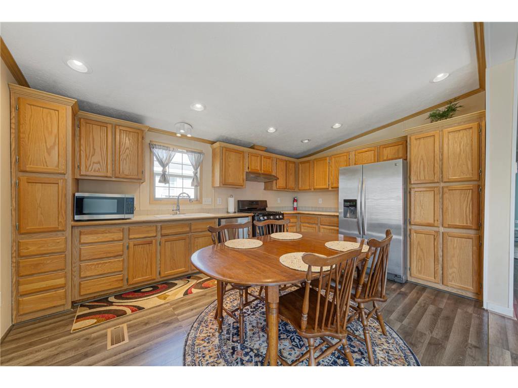 12516 Garland Avenue Apple Valley MN 55124 7047097 image9