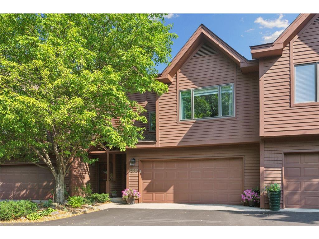 12518 Parkwood Drive Burnsville MN 55337 6404796 image1