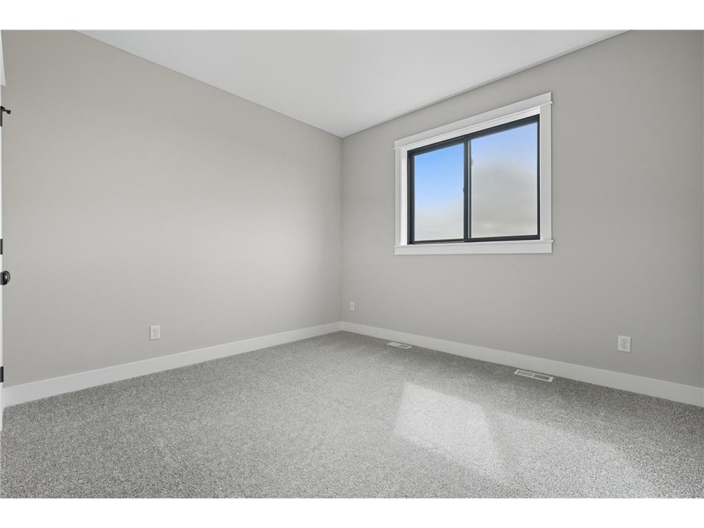 1252 195th Avenue New Richmond WI 54017 6818030 image25