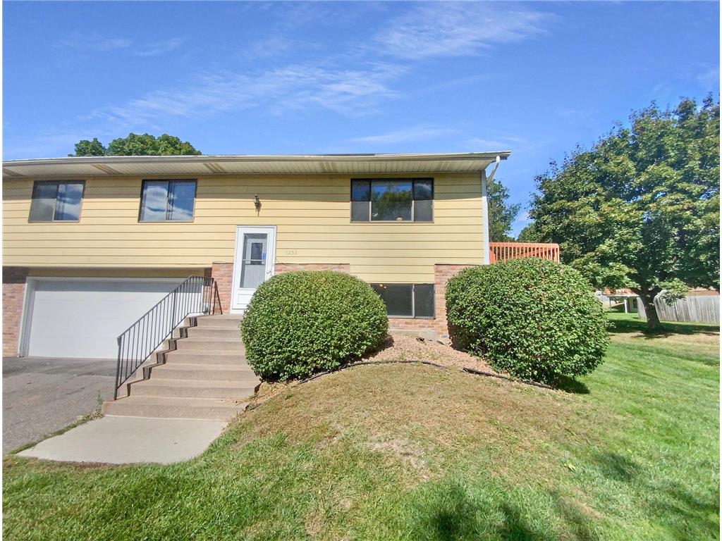 1252 Ferndale Street N, Maplewood, MN, 55119 MLS 6264972 Edina Realty