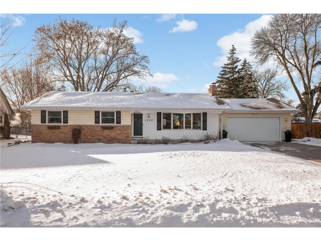 1252 Highview Drive New Brighton MN 55112 7009214 image1