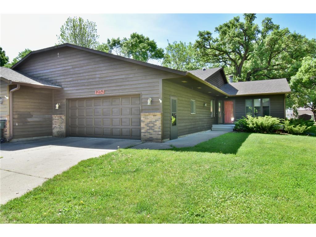 1252 Rolling Oaks Lane NW Hutchinson MN 55350 7072767 image1