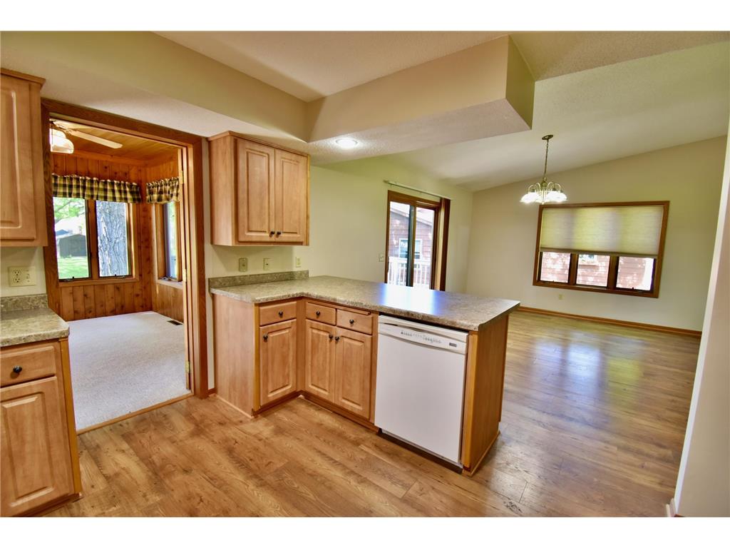 1252 Rolling Oaks Lane NW Hutchinson MN 55350 7072767 image10