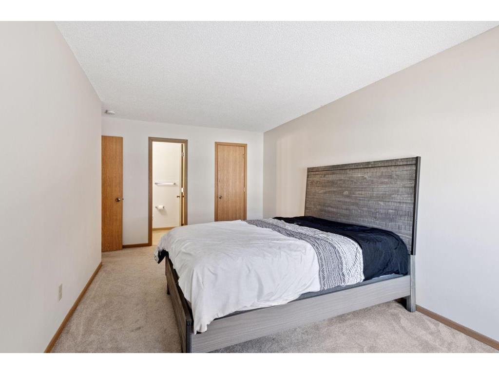 1252 Trailwood S Hopkins MN 55343 6763043 image11