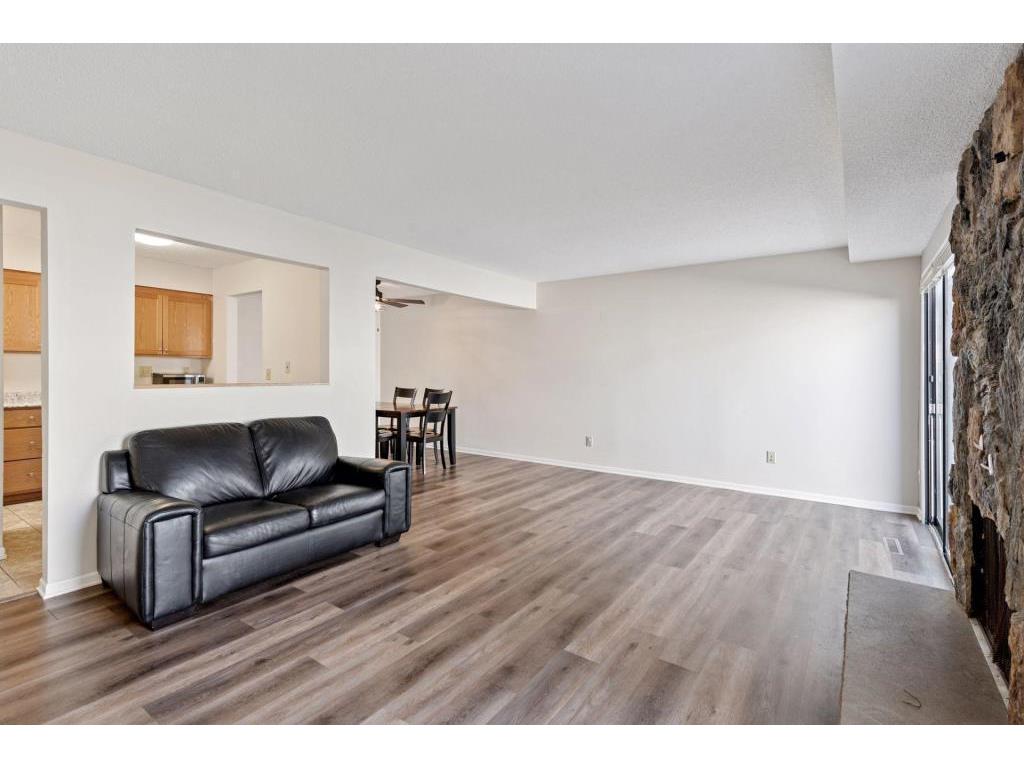 1252 Trailwood S Hopkins MN 55343 6763043 image6