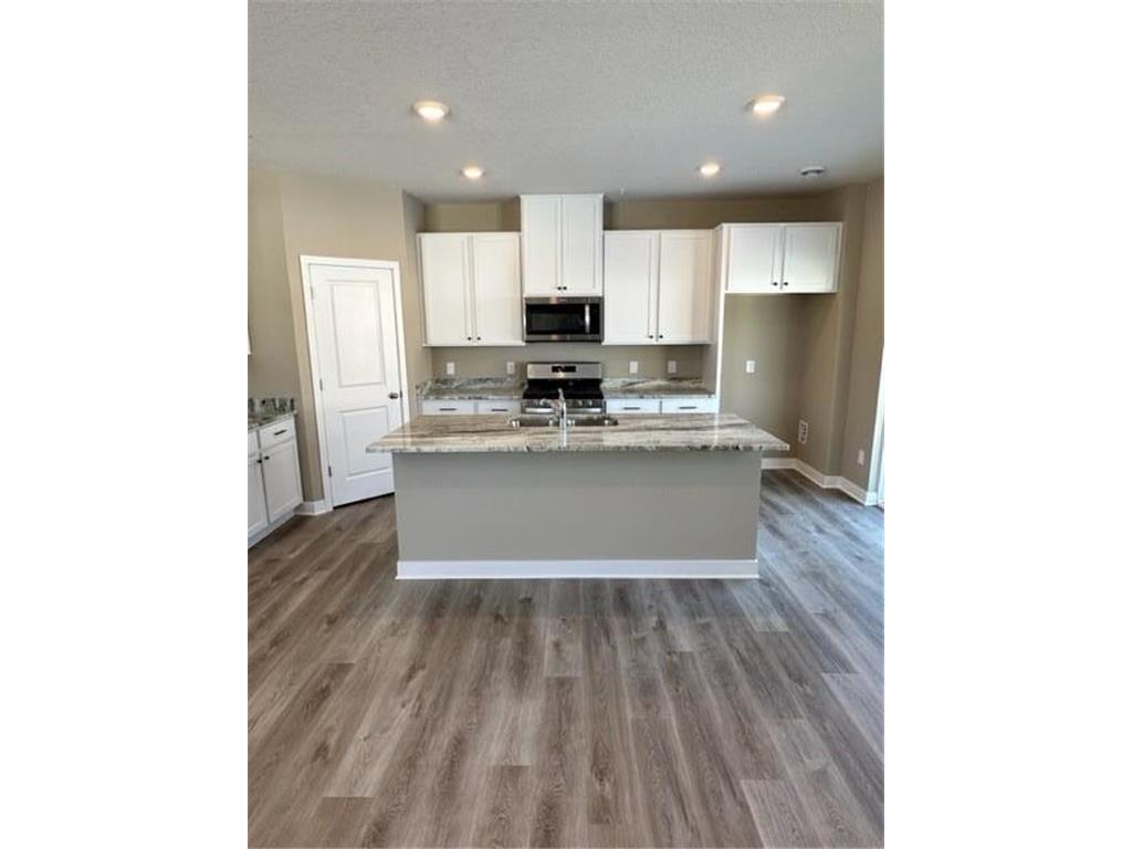 12524 Guadalcanal Circle NE #E Blaine MN 55449 6374050 image1