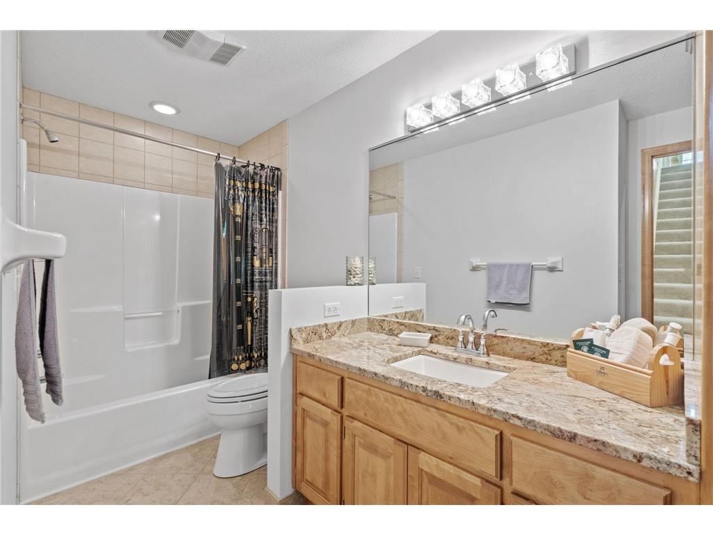 12525 42nd Avenue N Plymouth MN 55441 7083714 image30