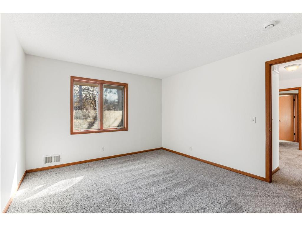 12525 Pinehurst Drive Burnsville MN 55337 7025476 image25