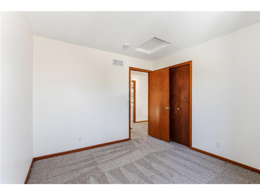12525 Pinehurst Drive Burnsville MN 55337 7025476 image30