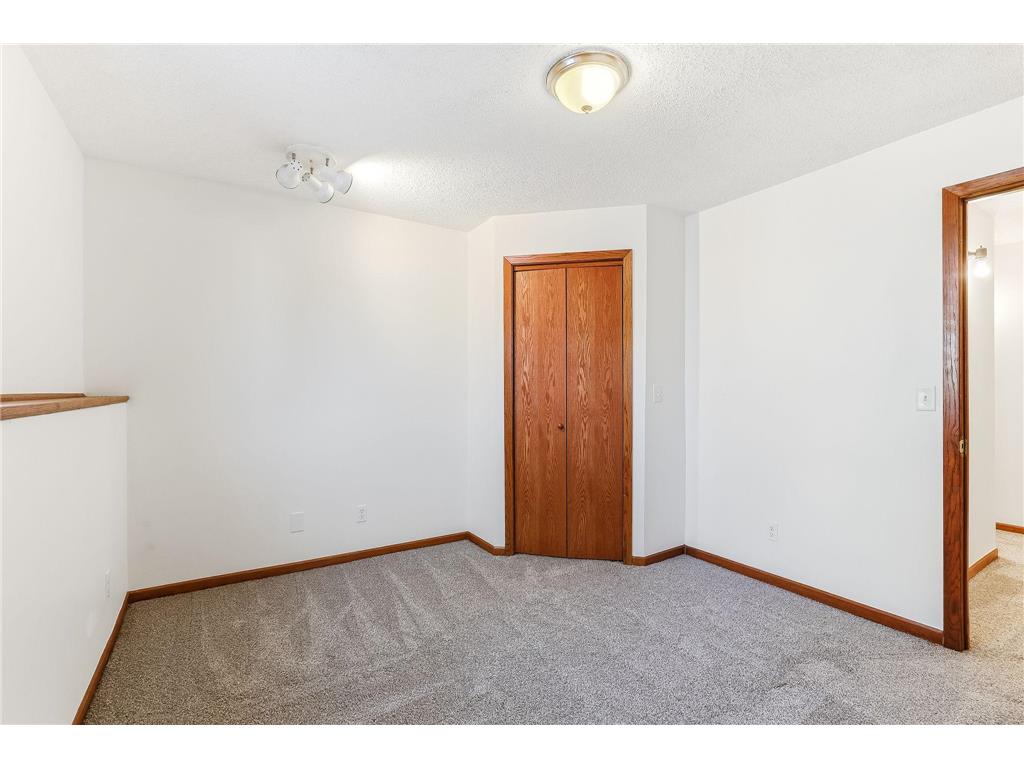12525 Pinehurst Drive Burnsville MN 55337 7025476 image39