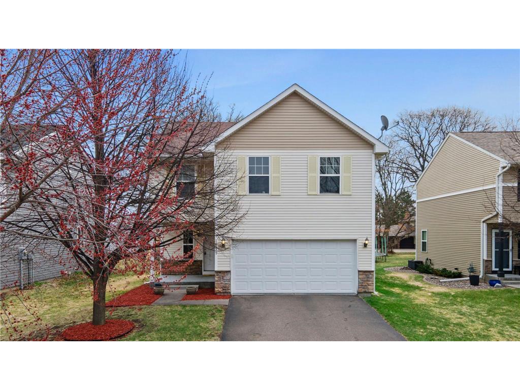 12529 Quemoy Street NE Blaine MN 55449 7054191 image1